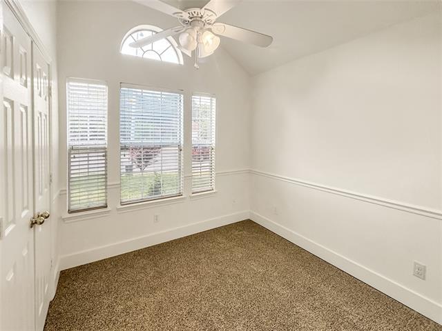 Building Photo - 504 Balboa Ct