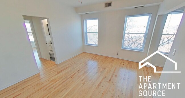 Building Photo - 1555 N Mohawk St