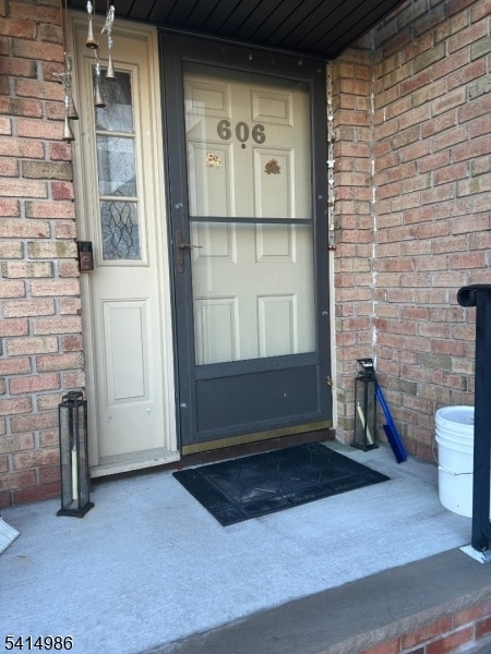 Building Photo - 606 Robin Rd