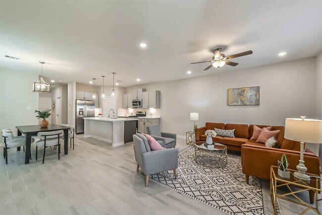 Building Photo - 3623 Pathfinder Ct
