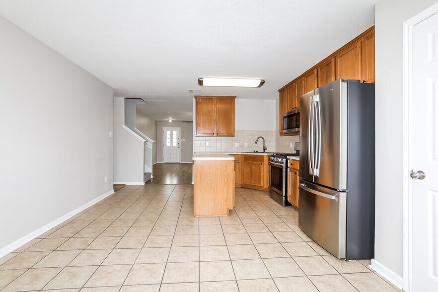 Building Photo - 21334 Bella Luna Ct