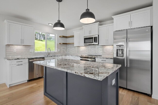 Building Photo - 3038 Boschertown Rd