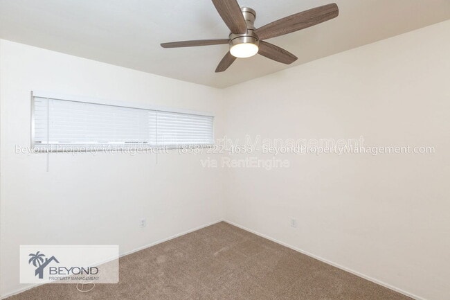 Building Photo - 4437.5 Menlo Ave