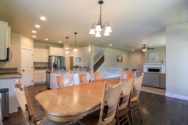 Building Photo - 4326 S Anderson Pl