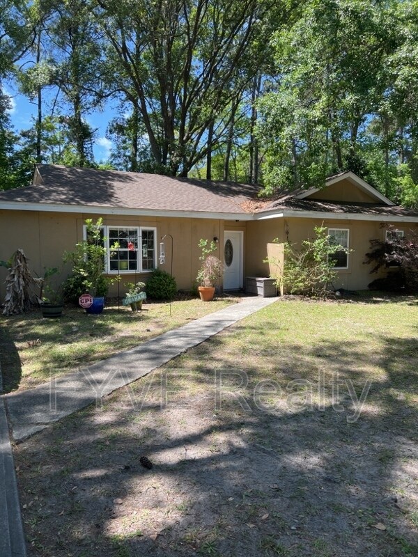 Primary Photo - 13 Indian Trail