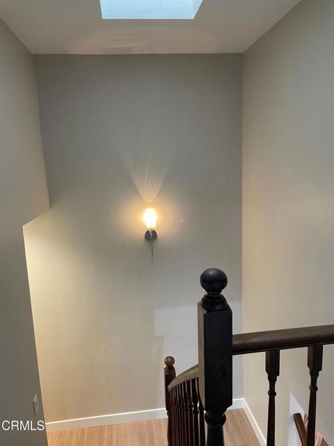 Building Photo - 852 N Monterey St