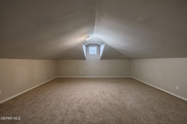 Building Photo - 14212 Otter Point Ct