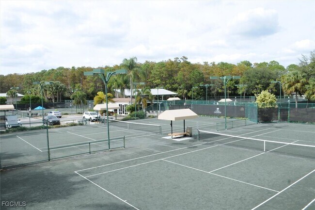 Building Photo - 11960 Champions Green Way