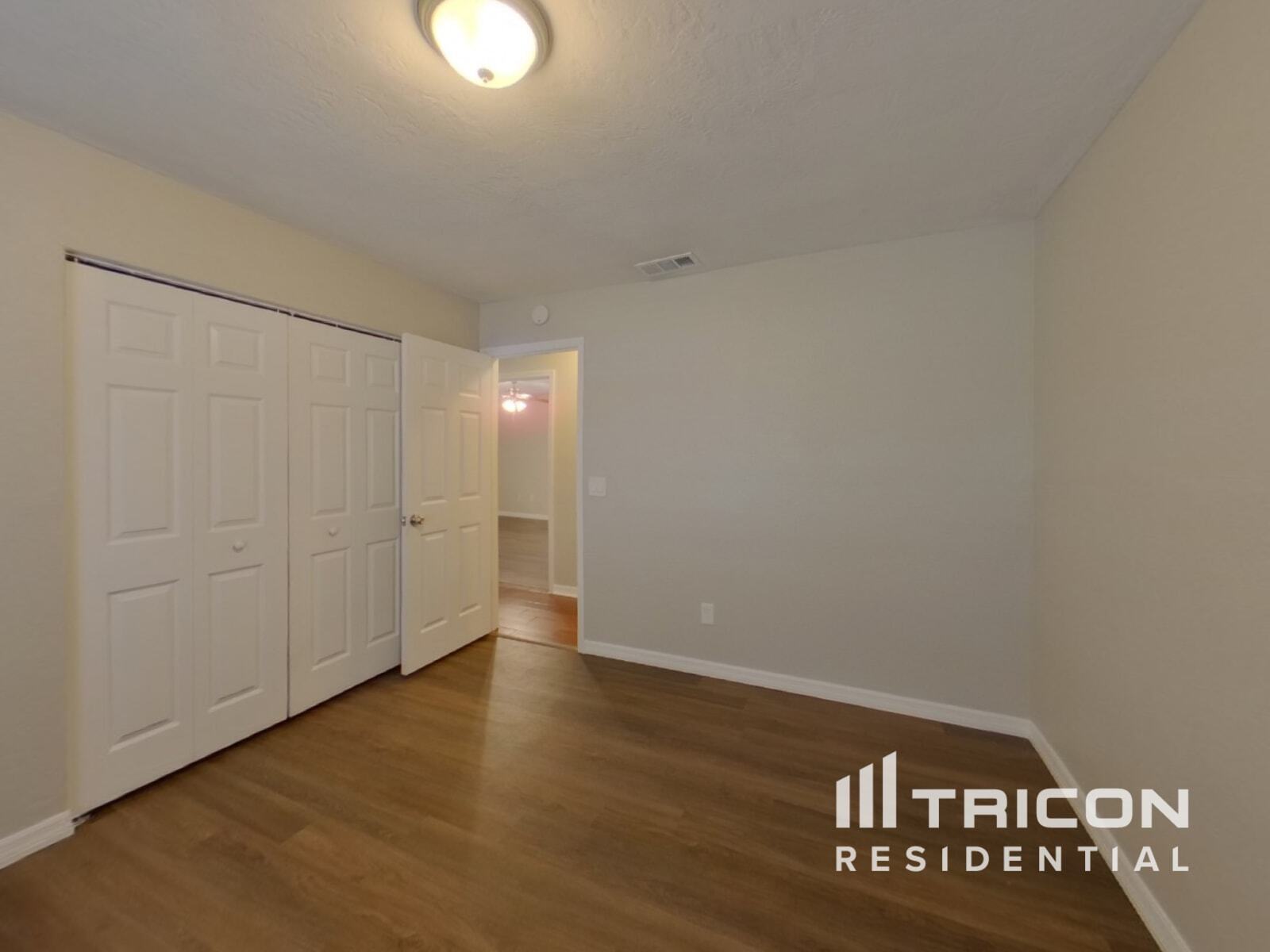 Building Photo - 483 Spruceview Dr