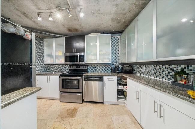 Building Photo - 5701 Biscayne Blvd