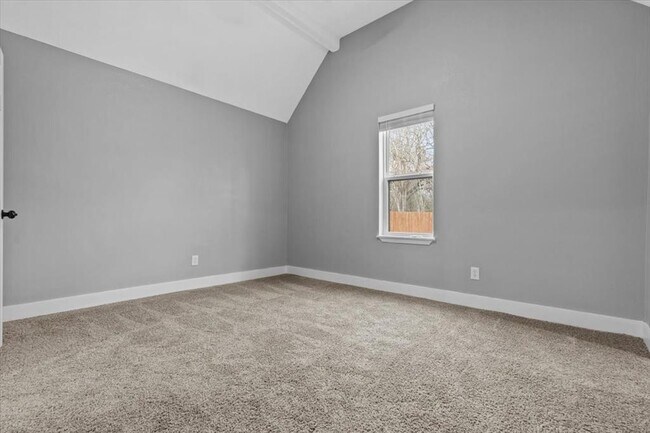 Building Photo - 102 East St