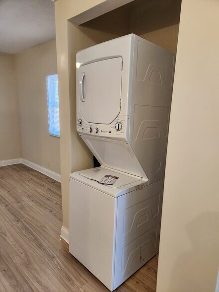 Brand new stacked W/D in unit - 1424 Avenue A