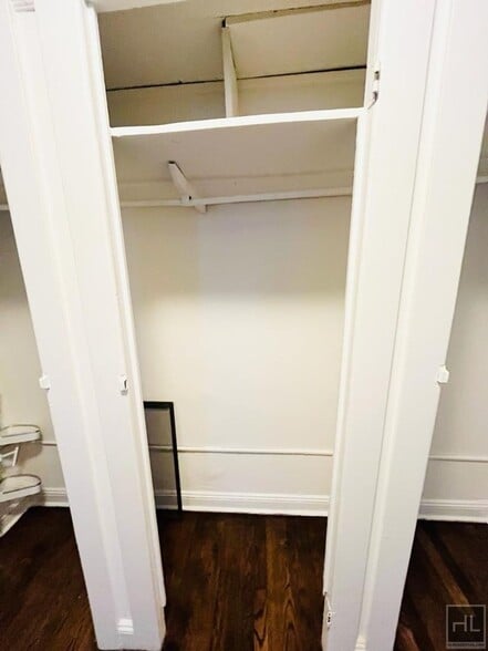 Building Photo - SECOND AVENUE