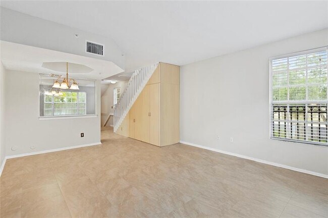 Building Photo - 781 SW 148th Ave