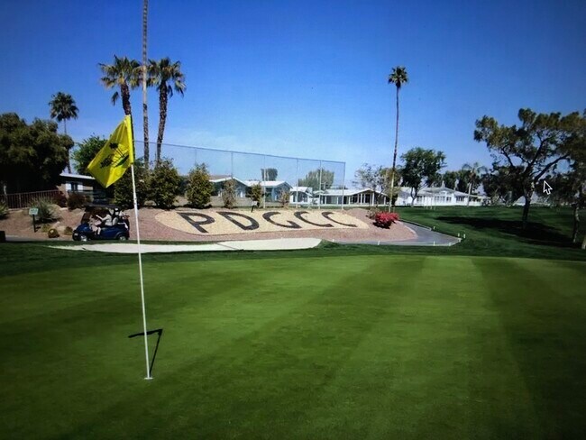 Building Photo - 73270 Desert Greens Dr N