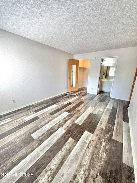 Building Photo - 2519 Sunny Slope Dr
