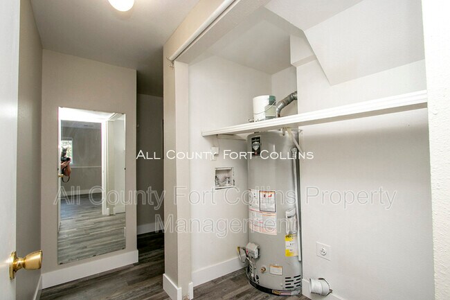 Building Photo - 774 S Edinburgh Dr