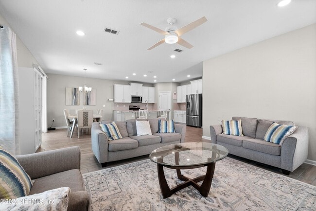 Building Photo - 3906 Heatherbrook Pl