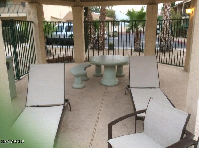 Building Photo - 12440 N 20th St