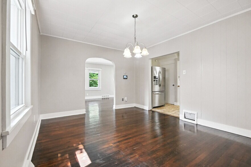 Building Photo - 1721 Boundary St