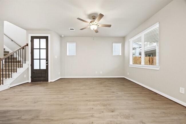 Building Photo - 4115 Glowing Hearth Dr