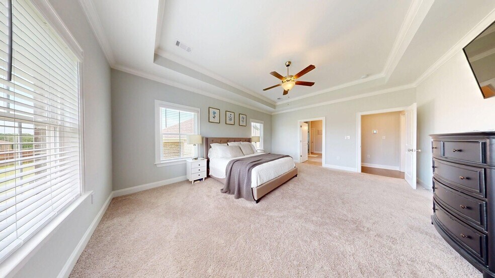 Building Photo - Hidden Lakes Subdivision - Opelika
