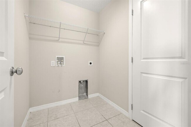 Building Photo - 284 Reese Ct