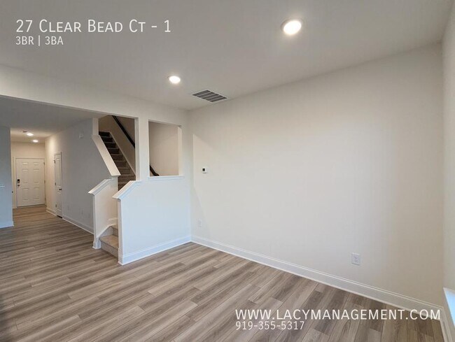 Building Photo - 27 Clear Bead Ct