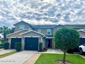 Building Photo - 2 Bedroom Townhome in Prime St. Augustine ...