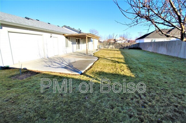 Building Photo - 716 Kimberly Ct