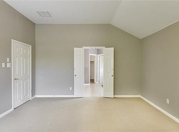 Building Photo - 8003 Magic Mountain Cove