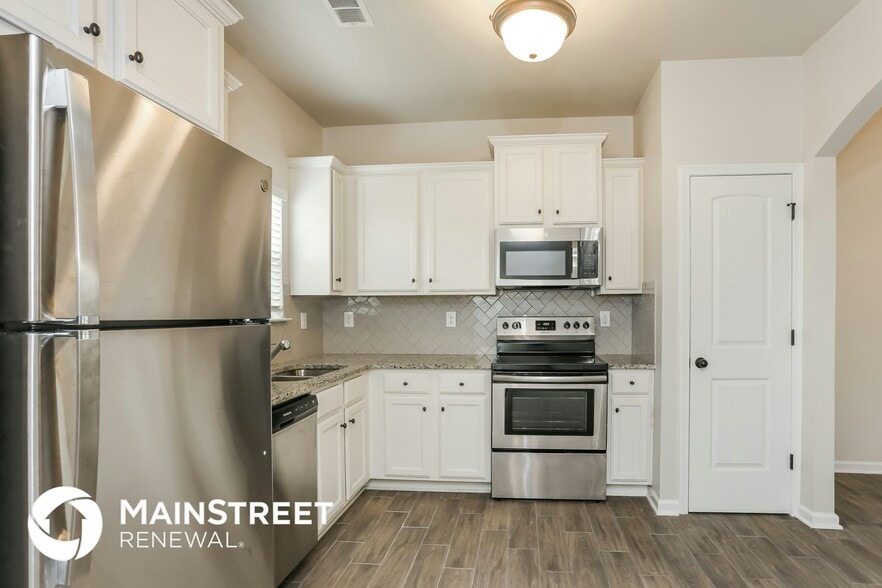 Building Photo - 264 Magnaview Dr