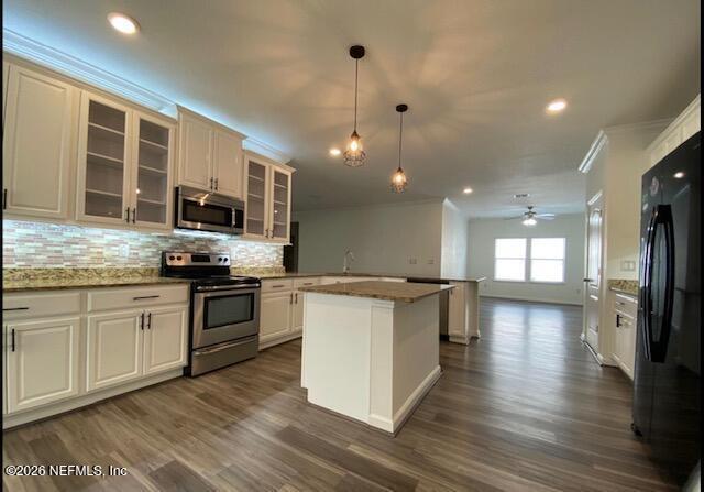 Building Photo - 7664 Arden Lakes Dr