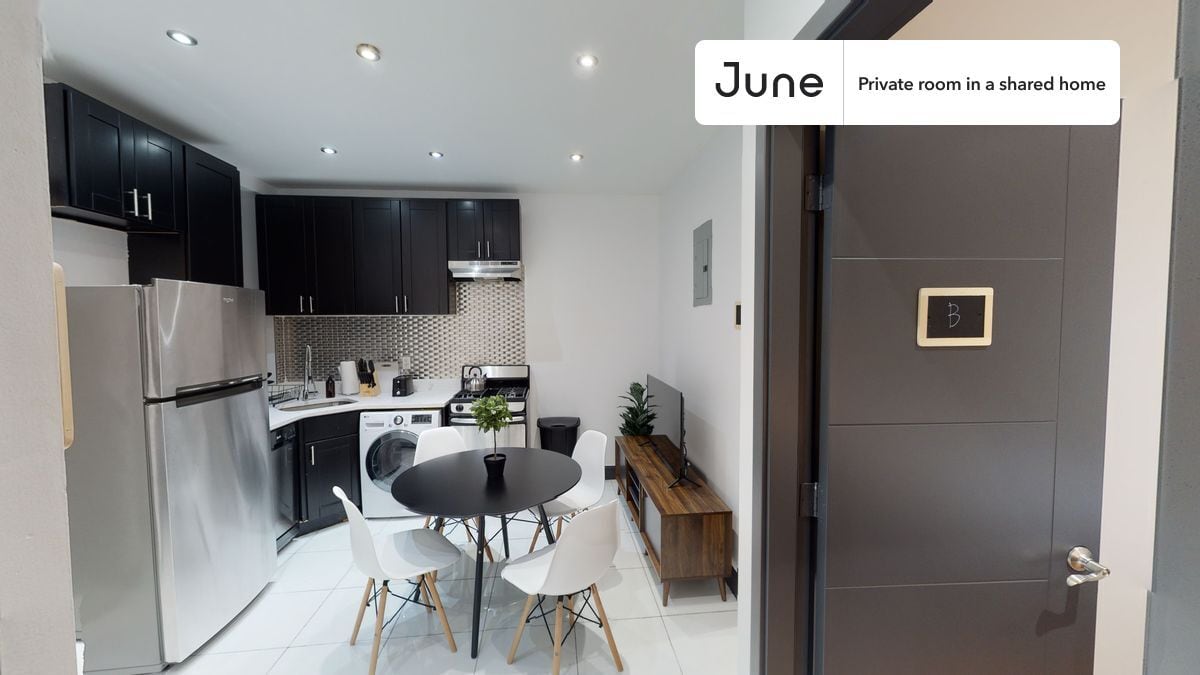 Building Photo - Room in Shared 3 bed/1 bath home in Upper West Side