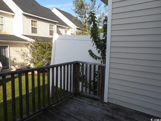 Building Photo - 121 Barnacle Ln
