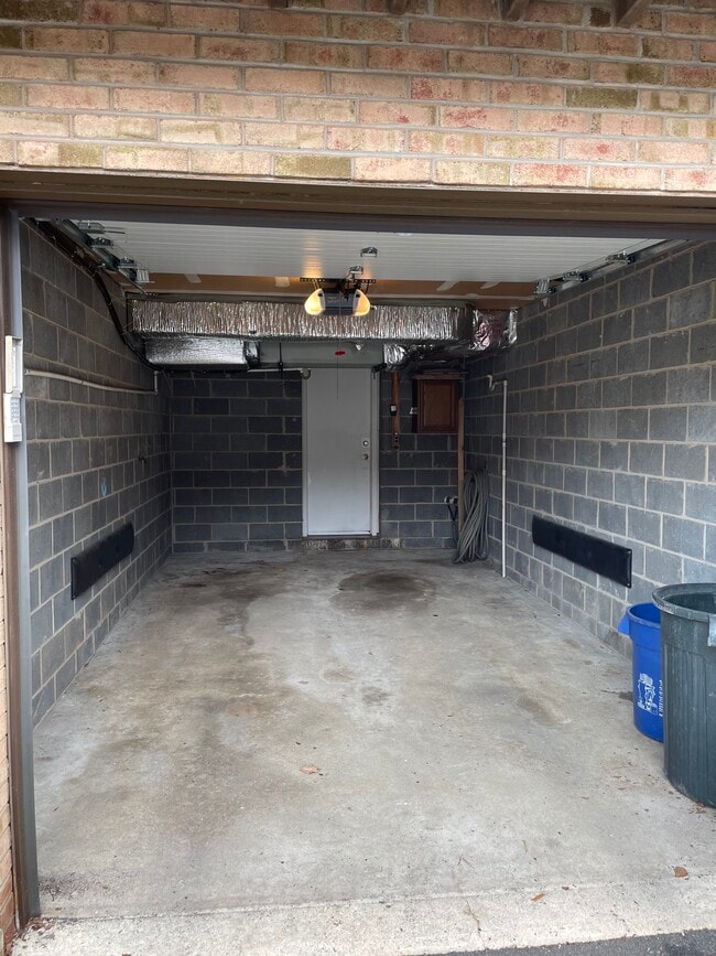 Building Photo - 510 Auten Rd