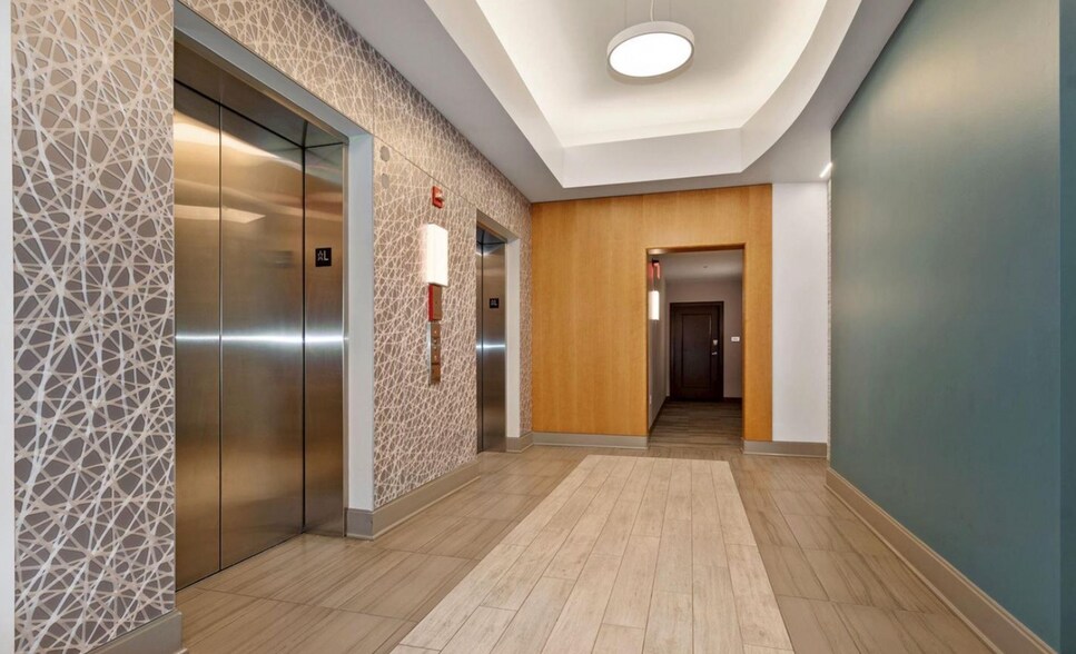 Building Photo - 355 I St SW