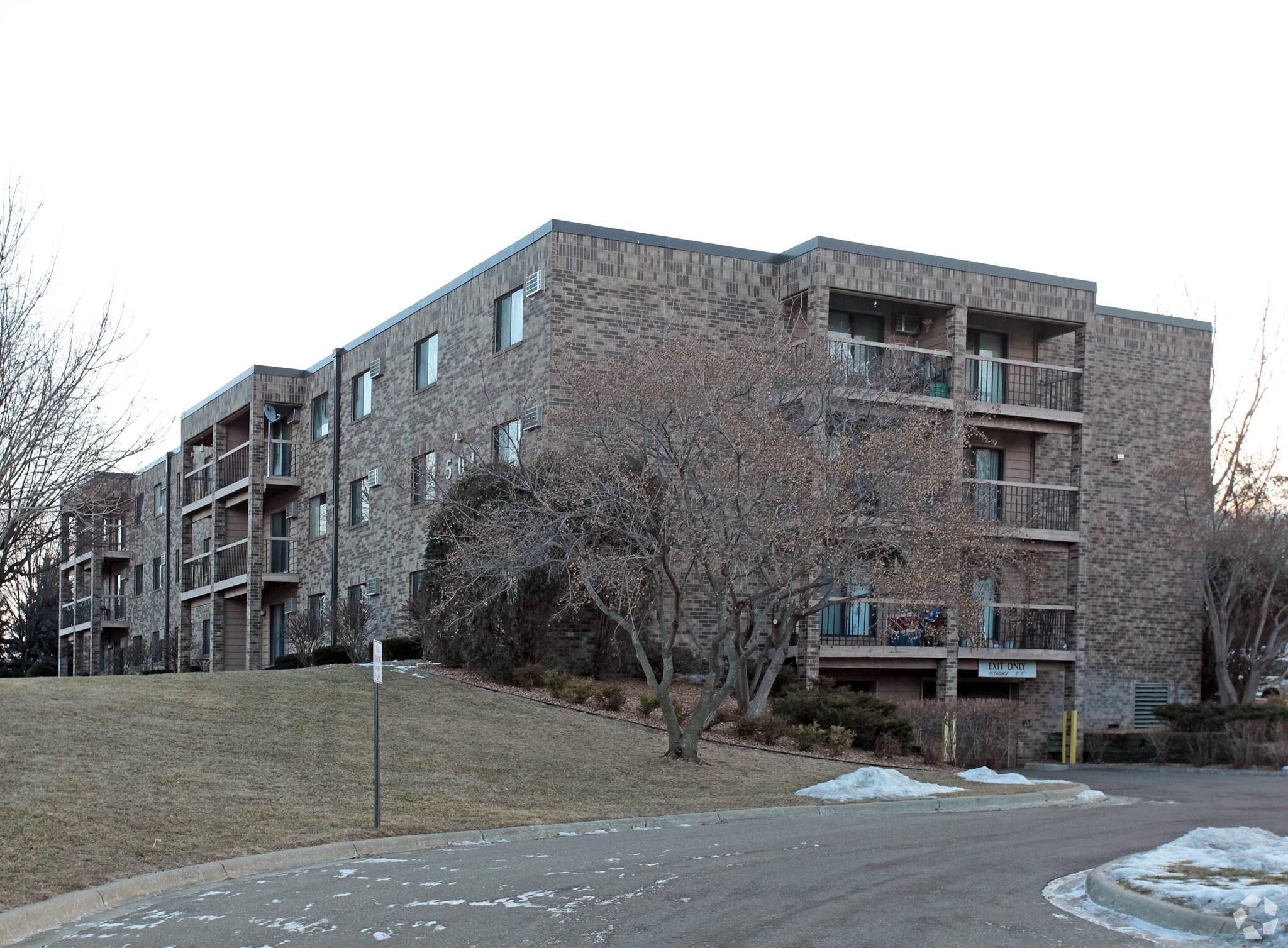 Park Place Apartments - Park Place Apartment