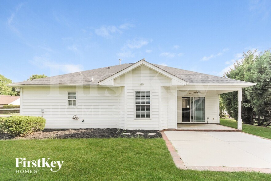 Building Photo - 1513 Maple Sugar Pl