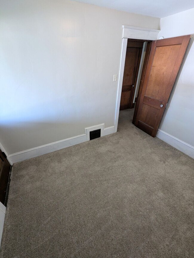 Building Photo - 675-677 Cemetery Street