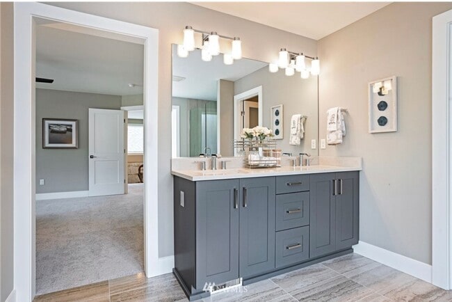 Building Photo - Gorgeous 4 Bedroom Gig Harbor Home in Gated Community