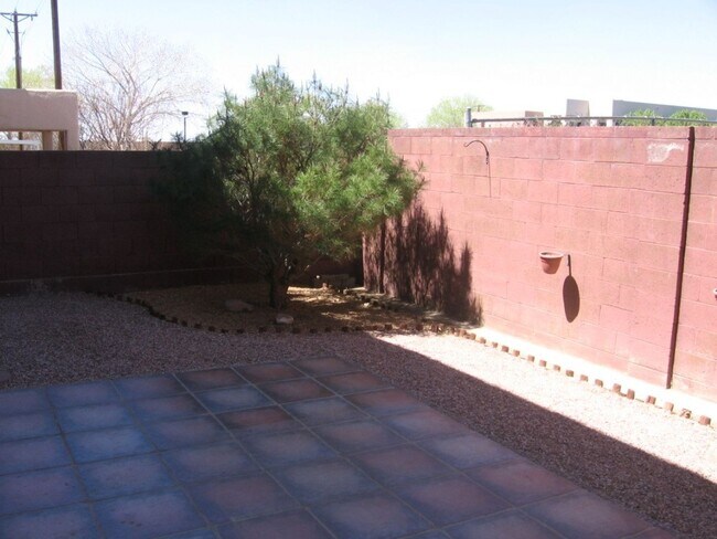 Building Photo - Coming soon !Townhome near Lomas and Morri...