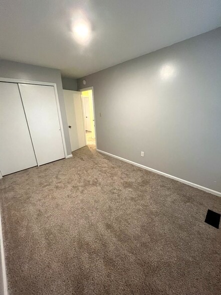 Spare Bedroom #1 - 1035 Willow Green Dr