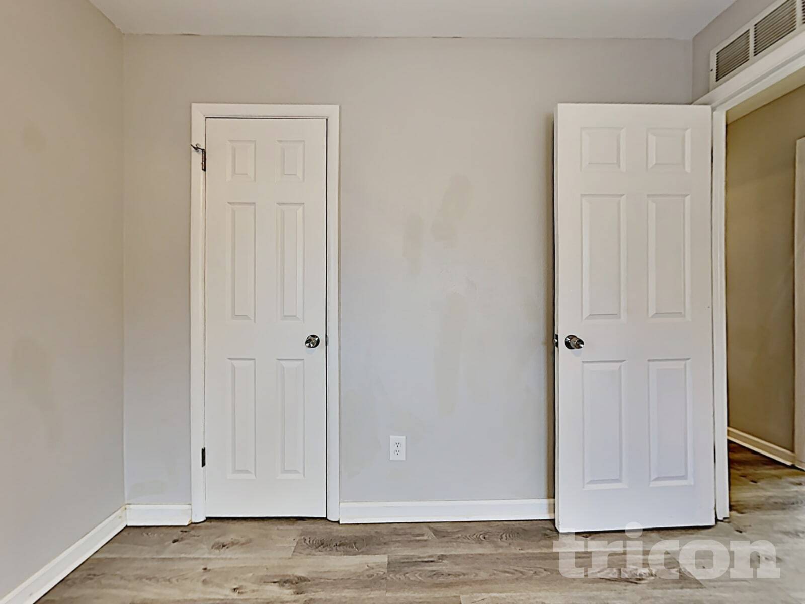 Building Photo - 1803 Westcrest Dr