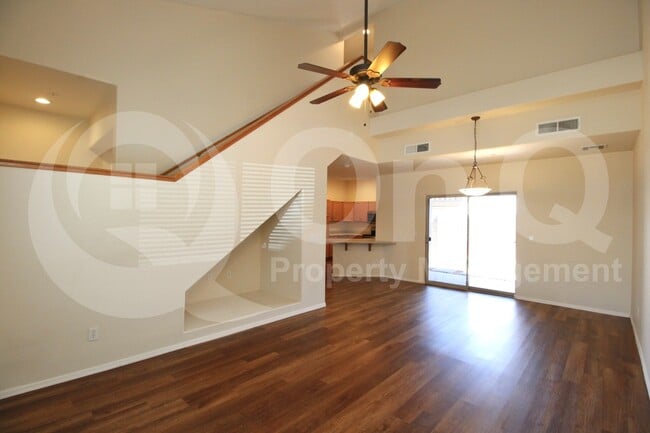 Building Photo - 8078 W Mary Jane Ln