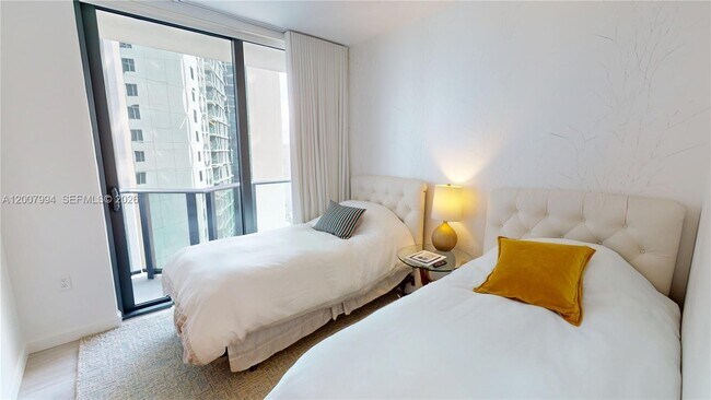 Building Photo - 55 SW 9th St