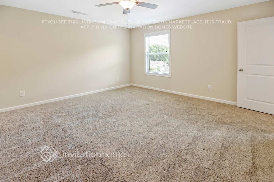 Building Photo - 449 Dublin Way