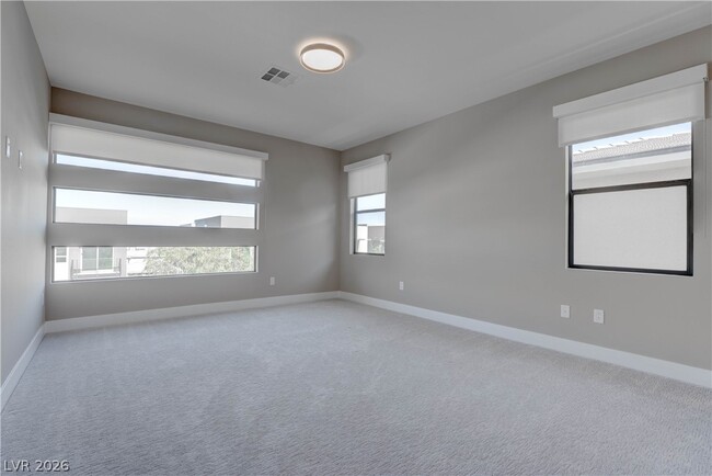 Building Photo - 86 Pristine Glen St