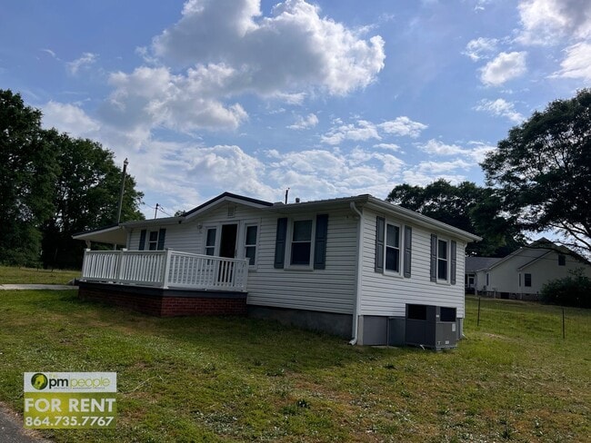 Building Photo - 114 Radcliffe Dr