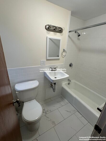 Building Photo - 69 S Huntington Ave